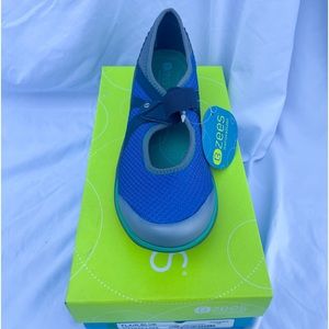 Bzees by Naturalizer - Blue and Grey Shoes